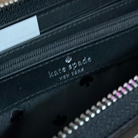 Kate Spade glitter on large continental wallet - Picture 8 of 13